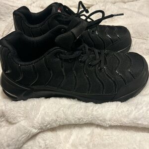 Men’s Larnmern work shoes size 8 Steel toe